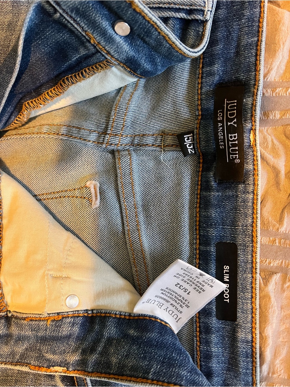 Judy Blue Medium Wash Slim Boot Jeans with tummy control - Picture 1 of 3